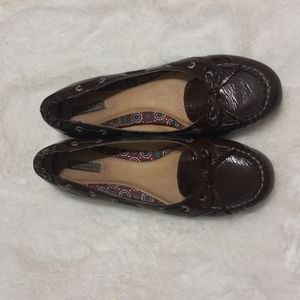 Sperry topsidders size 9